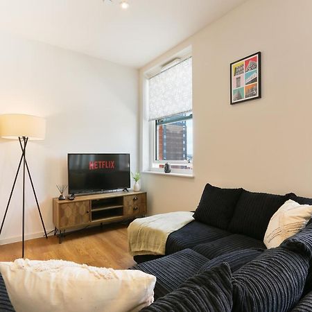 Modern 2-Bed Apartment, Free Parking, City Centre, Netflix & Pet Friendly - Hosted By Stay Host Save Sheffield Luaran gambar