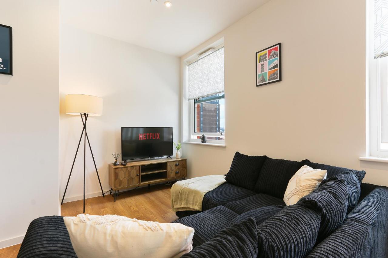 Modern 2-Bed Apartment, Free Parking, City Centre, Netflix & Pet Friendly - Hosted By Stay Host Save Sheffield Luaran gambar