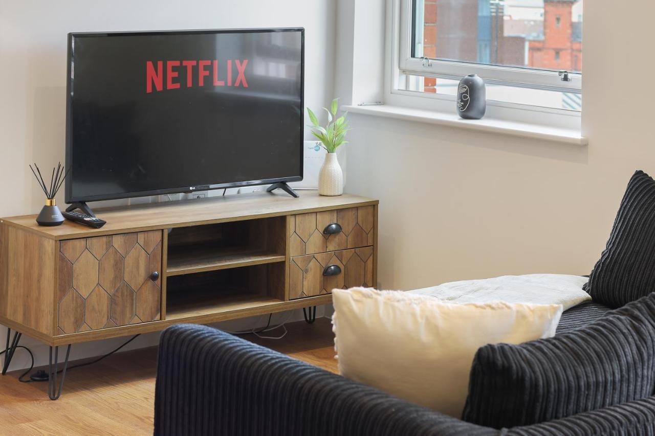 Modern 2-Bed Apartment, Free Parking, City Centre, Netflix & Pet Friendly - Hosted By Stay Host Save Sheffield Luaran gambar