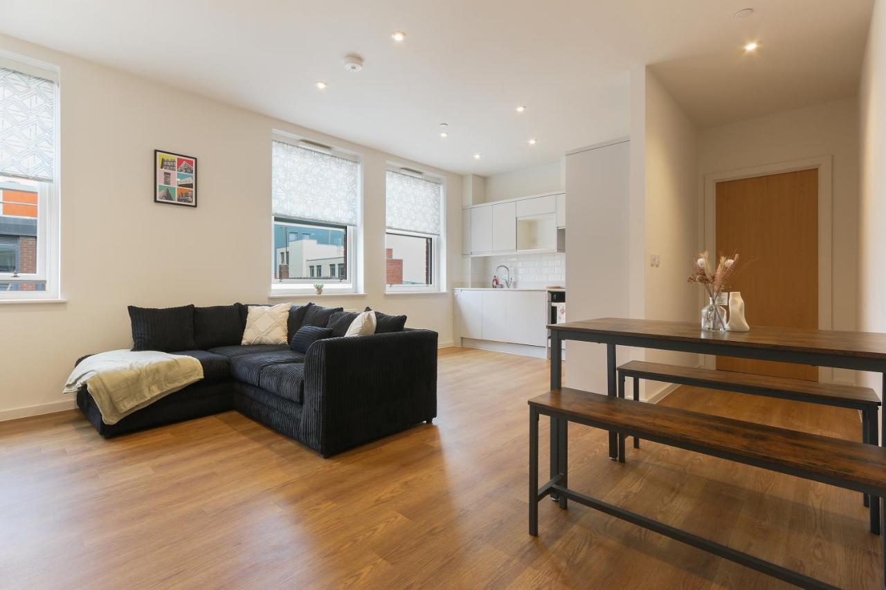 Modern 2-Bed Apartment, Free Parking, City Centre, Netflix & Pet Friendly - Hosted By Stay Host Save Sheffield Luaran gambar